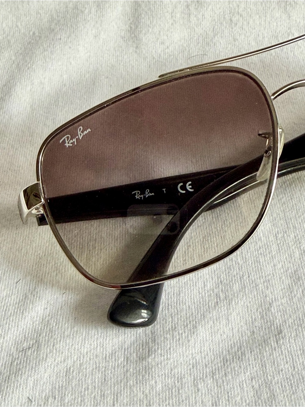 Ray-Ban Silver Frame Sunglasses with Gradient Brown Lenses and Black Temples - Picture 4 of 6
